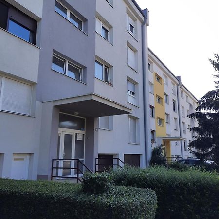 Apartman Ines Velika Gorica Luaran gambar